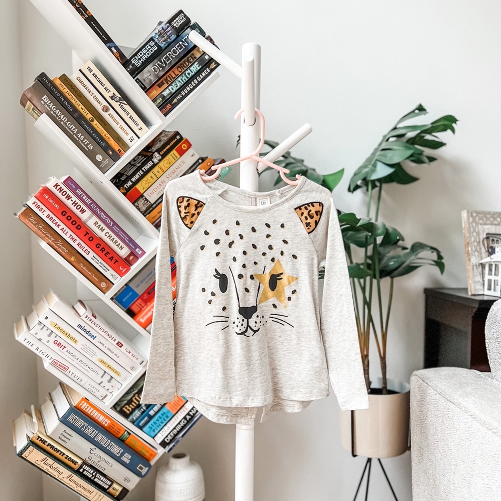GAP long sleeve top